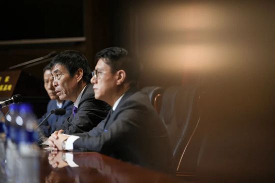 B费2023年正式比赛出战5748分钟，全欧洲最多据CIES统计，B费2023年正式比赛出战5748分钟，全欧洲最多。